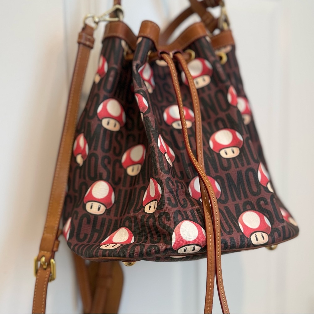 Moschino Couture Jeremy Scott Super Mario Mushroom Bucket Bag Nintendo Rare 1 UP - Picture 3 of 15